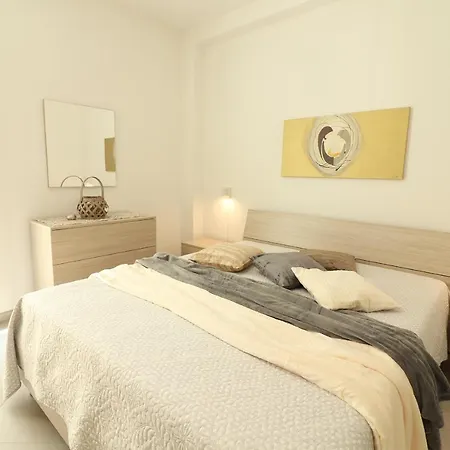 House Greta In *